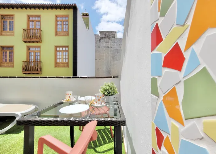 Miranda Penthouse Ad With Free Parking Appartement