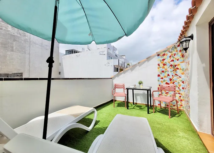 Miranda Penthouse Ad With Free Parking Appartement