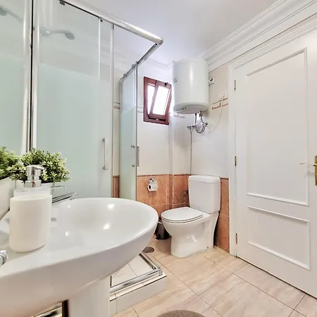 Apartment Miranda Penthouse Ad With Free Parking *