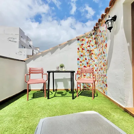 Miranda Penthouse Ad With Free Parking *