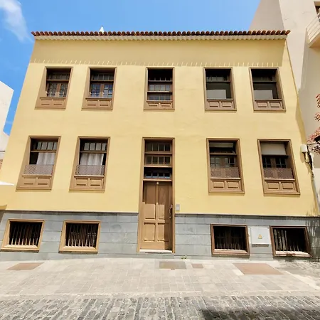 Miranda Penthouse Ad With Free Parking * Puerto de la Cruz (Tenerife)