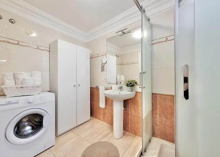 Apartment Miranda Penthouse Ad With Free Parking